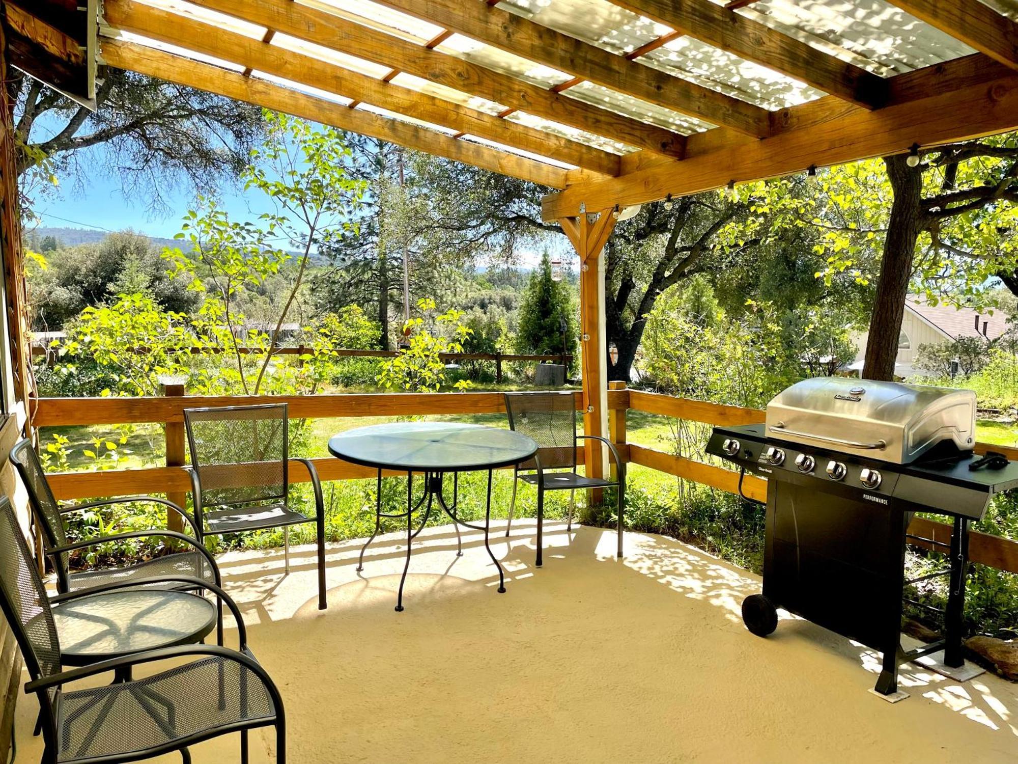 Sierra Mountain Lodge - Vacation Rentals - Yosemite Ahwahnee Zewnętrze zdjęcie