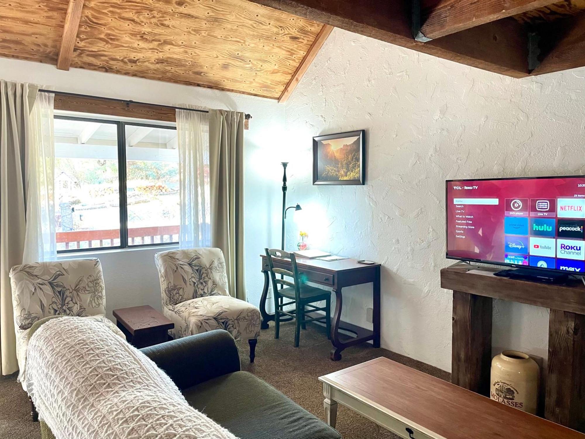 Sierra Mountain Lodge - Vacation Rentals - Yosemite Ahwahnee Zewnętrze zdjęcie