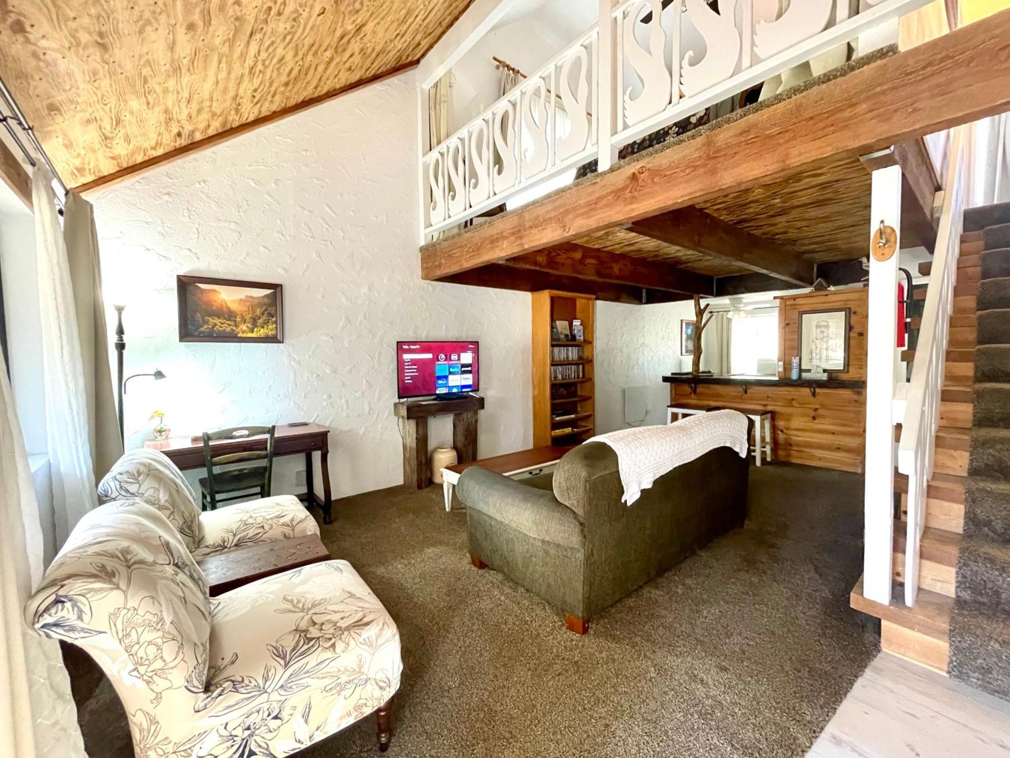 Sierra Mountain Lodge - Vacation Rentals - Yosemite Ahwahnee Zewnętrze zdjęcie