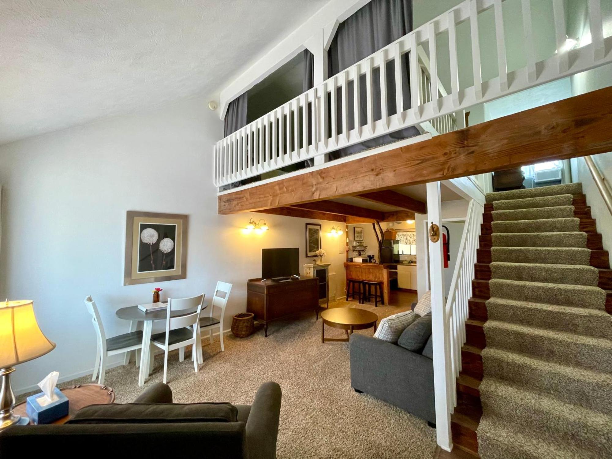 Sierra Mountain Lodge - Vacation Rentals - Yosemite Ahwahnee Zewnętrze zdjęcie
